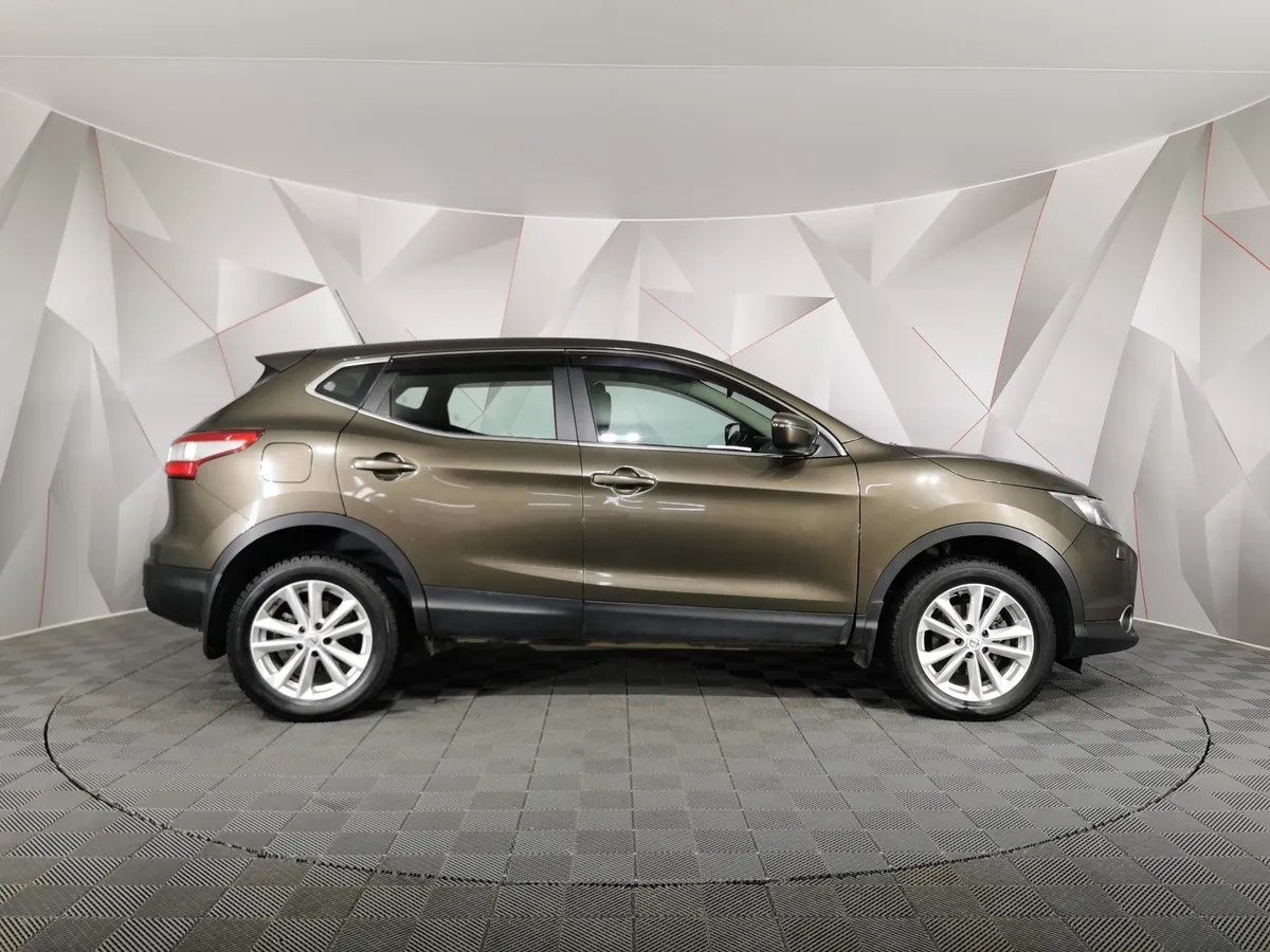 Nissan Qashqai 2.0 CVT (144 л.с.) Бежевый в АВИЛОН. Слайд №6