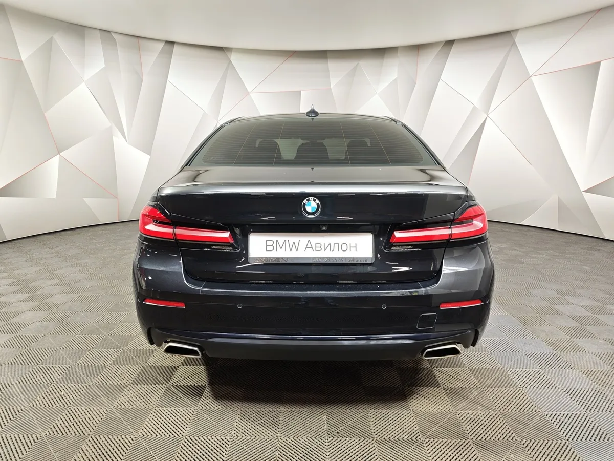 BMW 5 серия 520d xDrive Steptronic (190 л.с.) Синий в АВИЛОН. Слайд №4