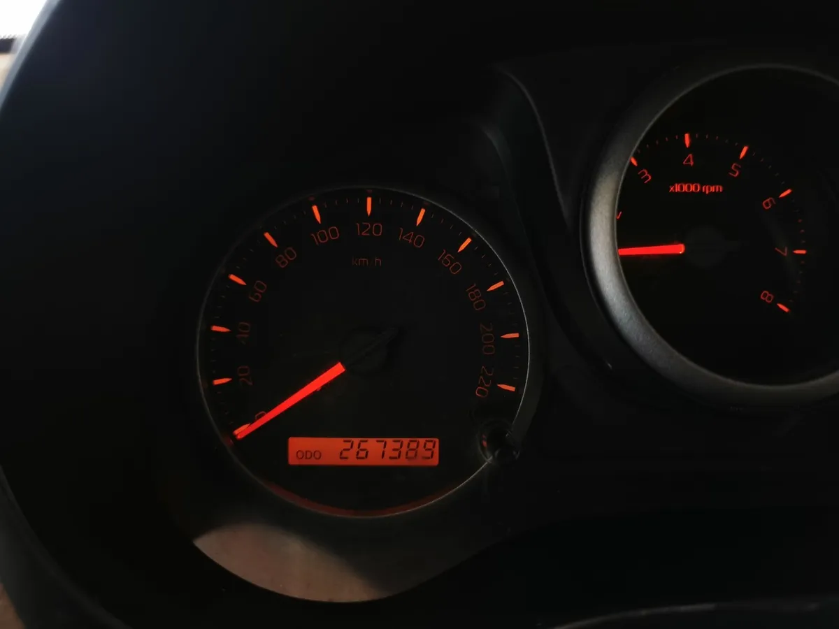 Toyota RAV4 2.0 AT AWD (150 л.с.) Черный в АВИЛОН. Слайд №16