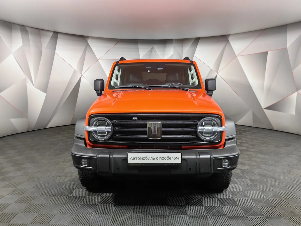 TANK 300 2.0T AT 4WD (220 л.с.) Adventure Оранжевый в АВИЛОН. Слайд №7