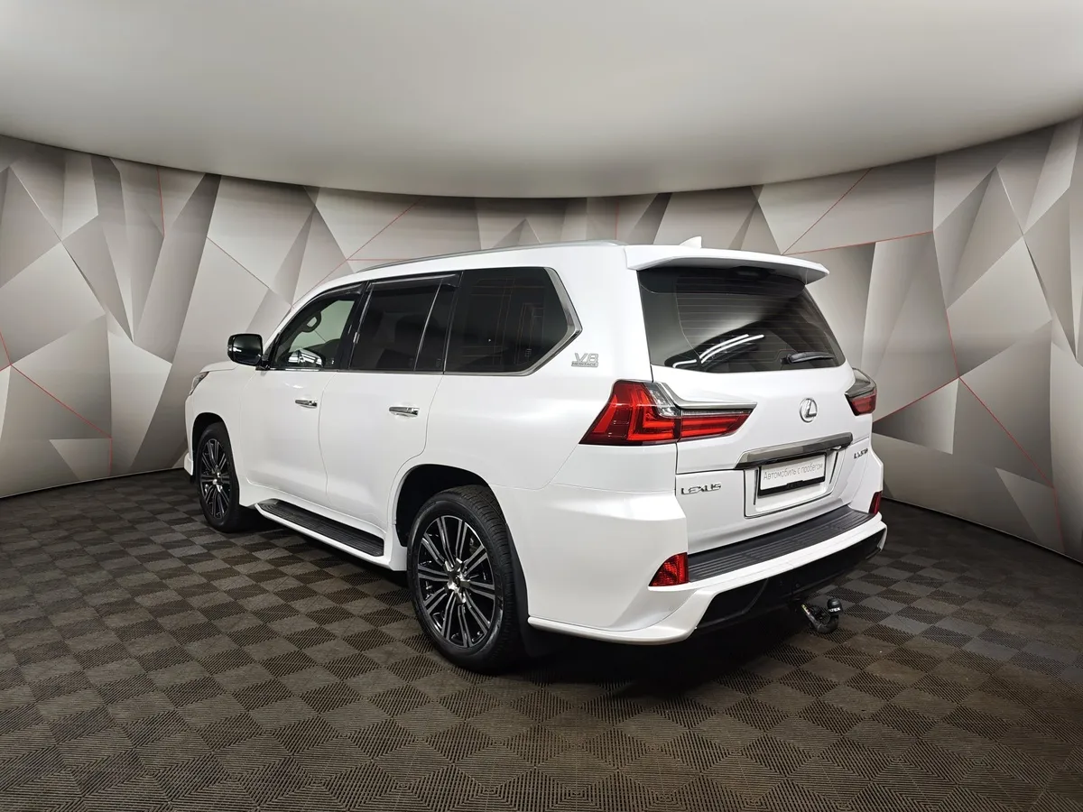 Lexus LX 570 AT (367 л.с.) Heritage Белый в АВИЛОН. Слайд №4