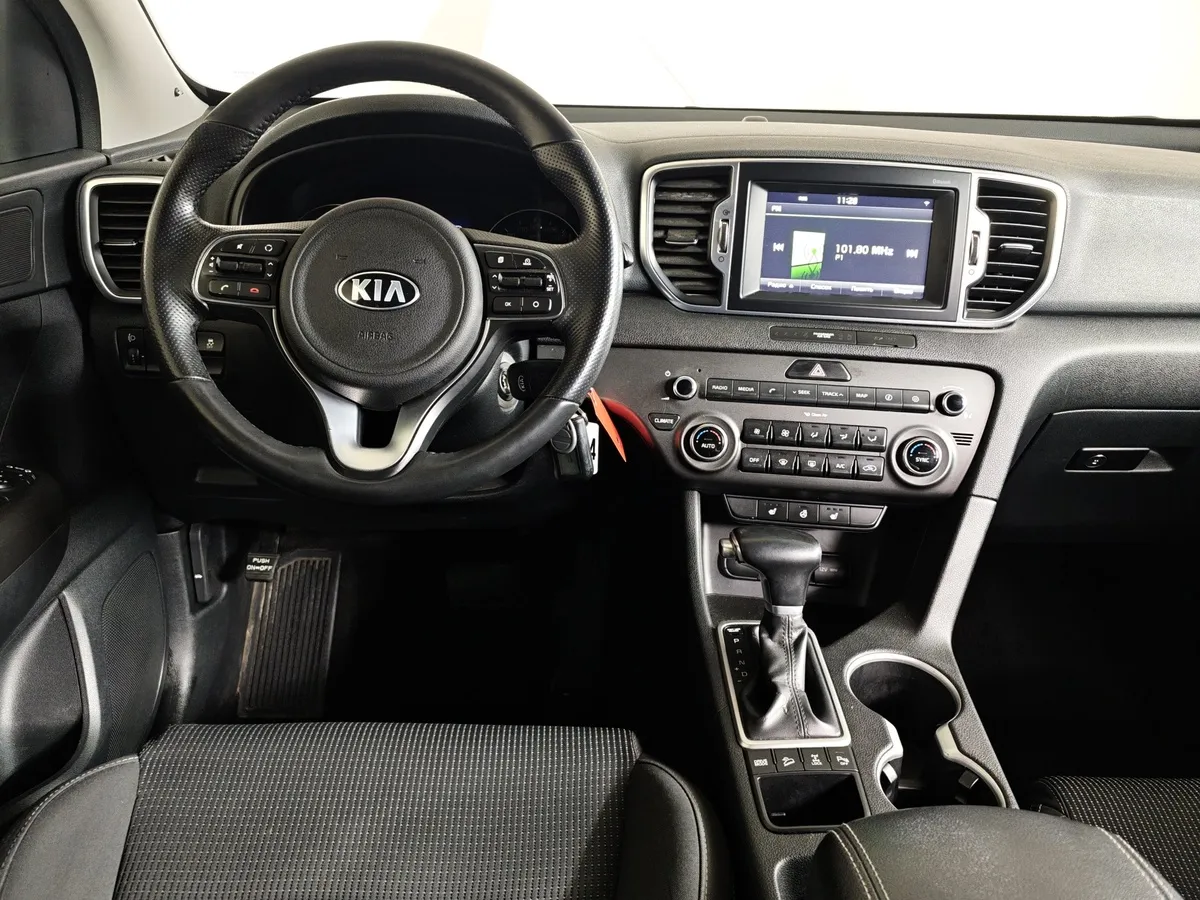 Kia Sportage 2.0 MPI AT 4WD (150 л.с.) Comfort Коричневый в АВИЛОН. Слайд №20