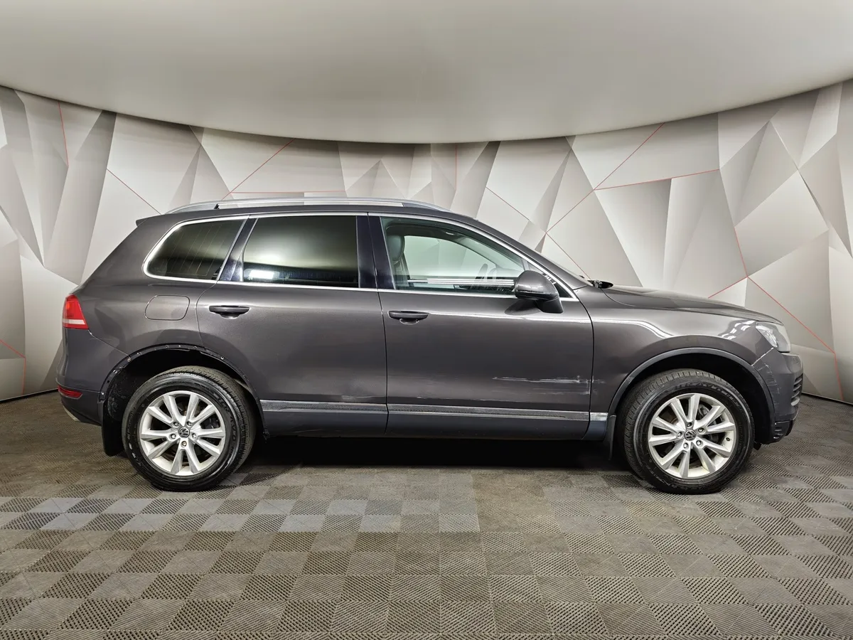 Volkswagen Touareg 3.6 FSI Tiptronic 4Motion (249 л.с.) V6 FSI Серый в АВИЛОН. Слайд №6