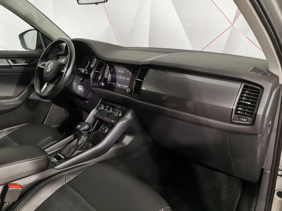 Skoda Kodiaq 1.4 TSI DSG (150 л.с.) Active Plus Бежевый в АВИЛОН. Слайд №12