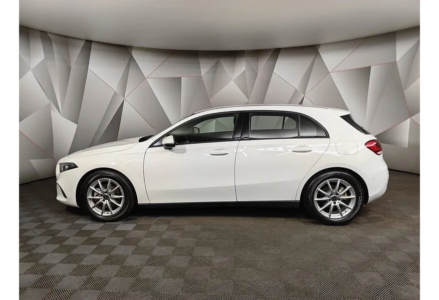 АВИЛОН - Mercedes-Benz A-Класс A 200 7G-DCT (150 л.с.) Comfort Белый - slide 2