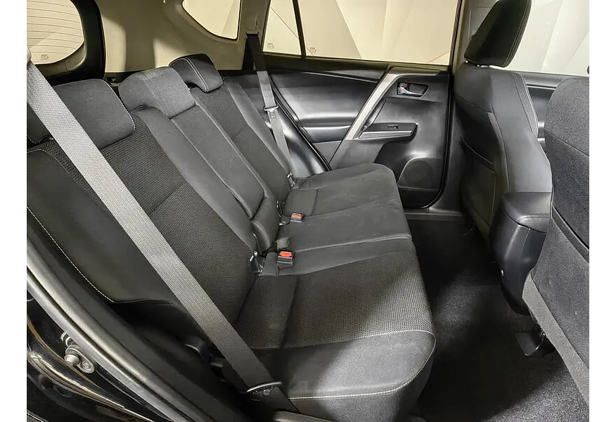 Toyota RAV4 2.0 CVT AWD (146 л.с.) Классик Черный в АВИЛОН. Слайд №16