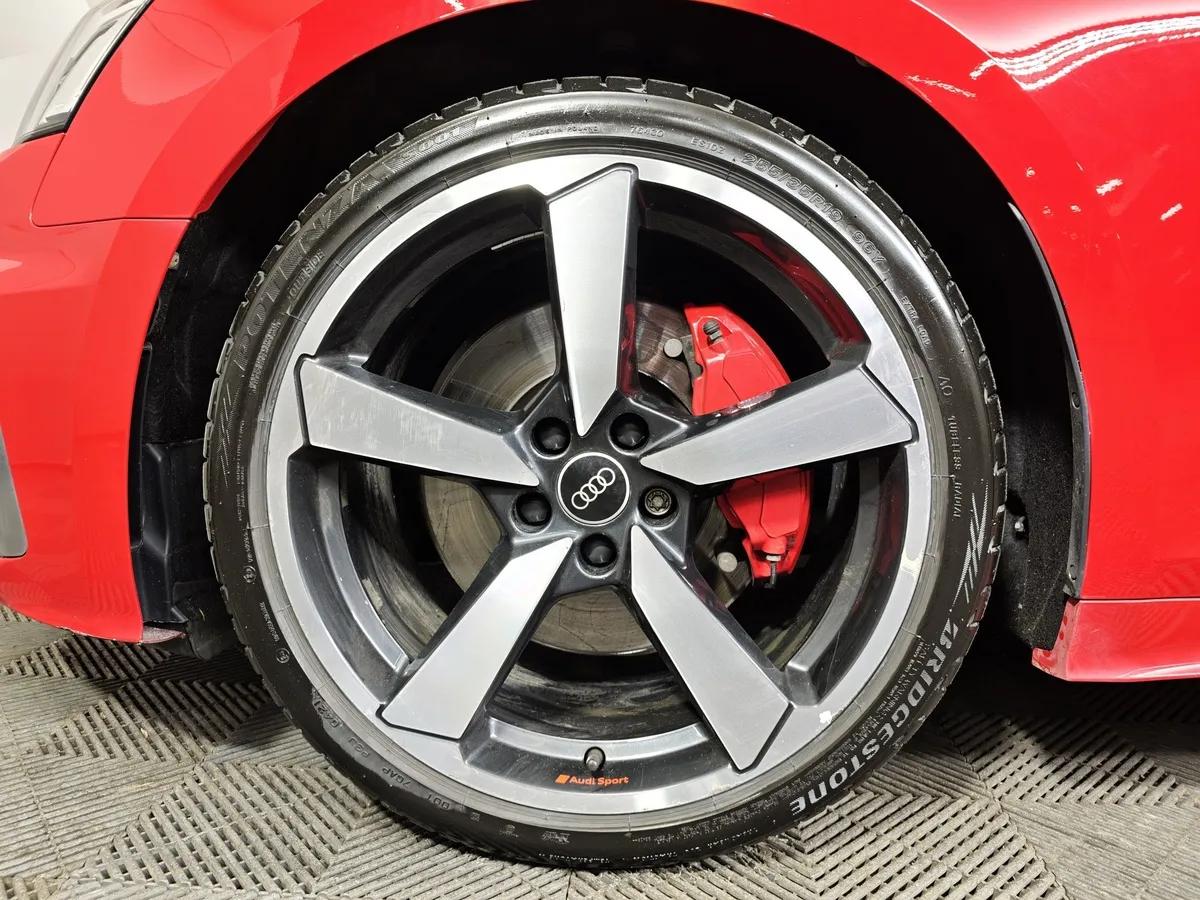 Audi A5 2.0 TFSI S tronic quattro (249 л.с.) Sport Красный в АВИЛОН. Слайд №9
