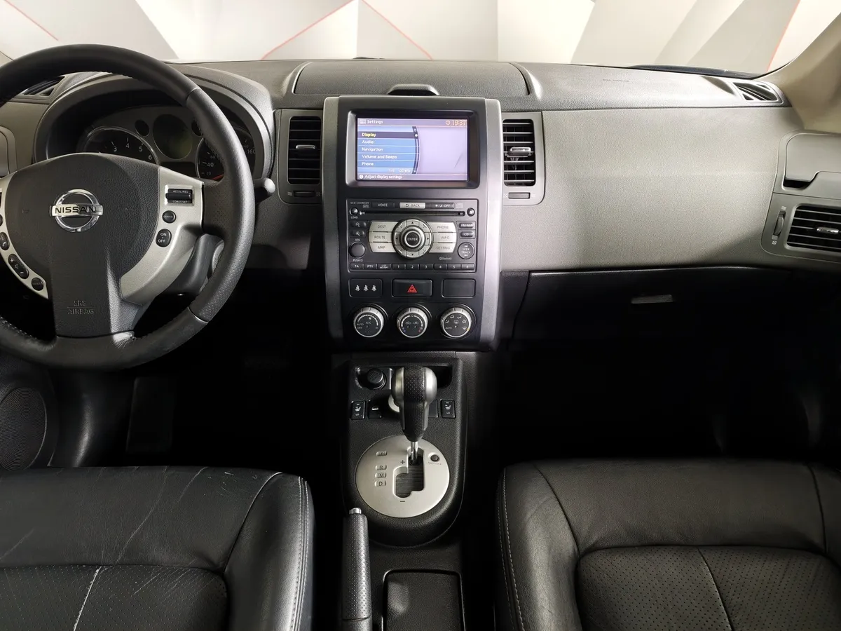Nissan X-Trail 2.5 CVT AWD (171 л.с.) LE Top Серый в АВИЛОН. Слайд №12