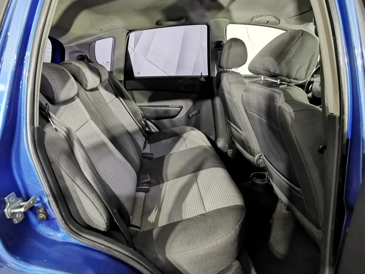 Chevrolet Aveo 1.4i MT (82 л.с.) Синий в АВИЛОН. Слайд №16
