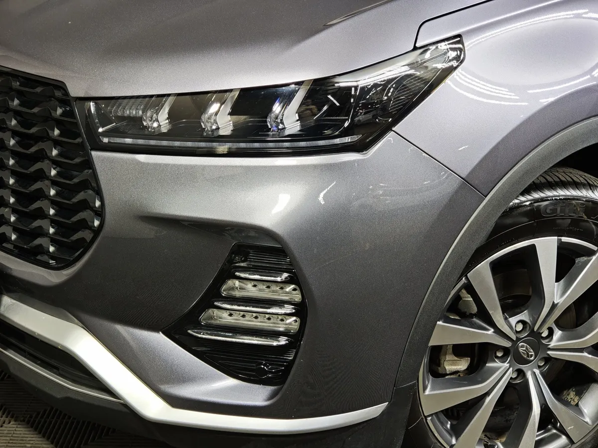 Xcite X-Cross 7 1.5T CVT 2WD (147 л.с.) Серый в АВИЛОН. Слайд №10