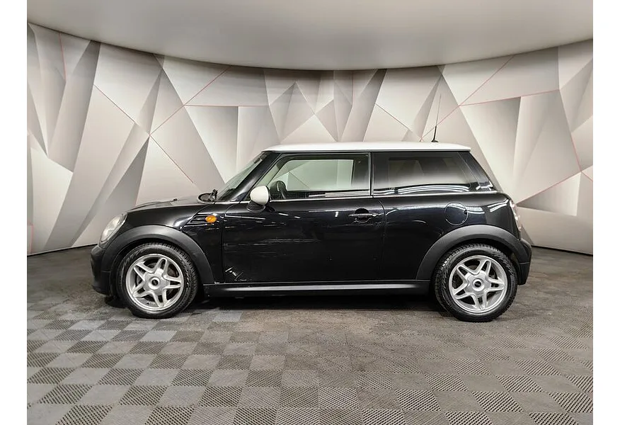 MINI Cooper 1.6 AT (122 л.с.) Черный в АВИЛОН. Слайд №5 MINI Cooper 1.6 AT (122 л.с.) Черный в АВИЛОН. Слайд №5
