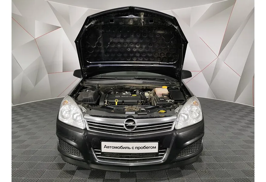 Opel Astra 1.8 AT (140 л.с.) Черный в АВИЛОН. Слайд №11