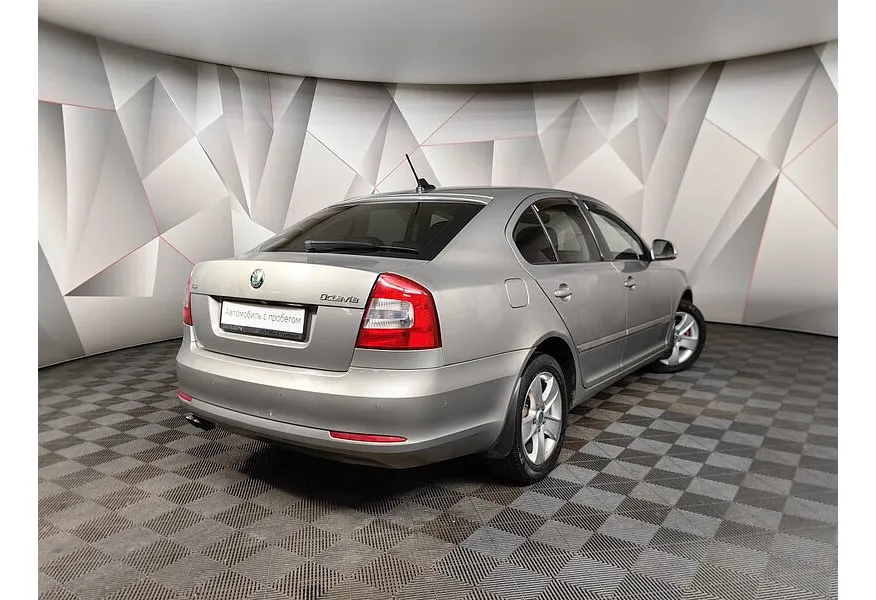 АВИЛОН - Skoda Octavia 1.8 TSI DSG (152 л.с.) Серый - slide 0