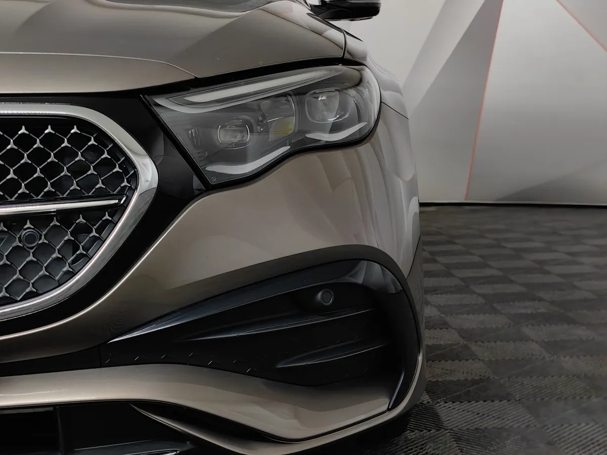 Mercedes-Benz E-Класс E 220 d 4MATIC (197 л.с.) Коричневый в АВИЛОН. Слайд №10