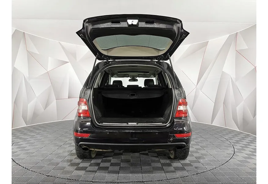 Mercedes-Benz M-Класс ML 320 CDI 7G-Tronic (224 л.с.) Черный в АВИЛОН. Слайд №10