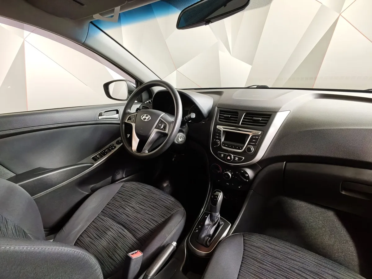 Hyundai Solaris 1.6 AT (123 л.с.) Active Plus Черный в АВИЛОН. Слайд №13