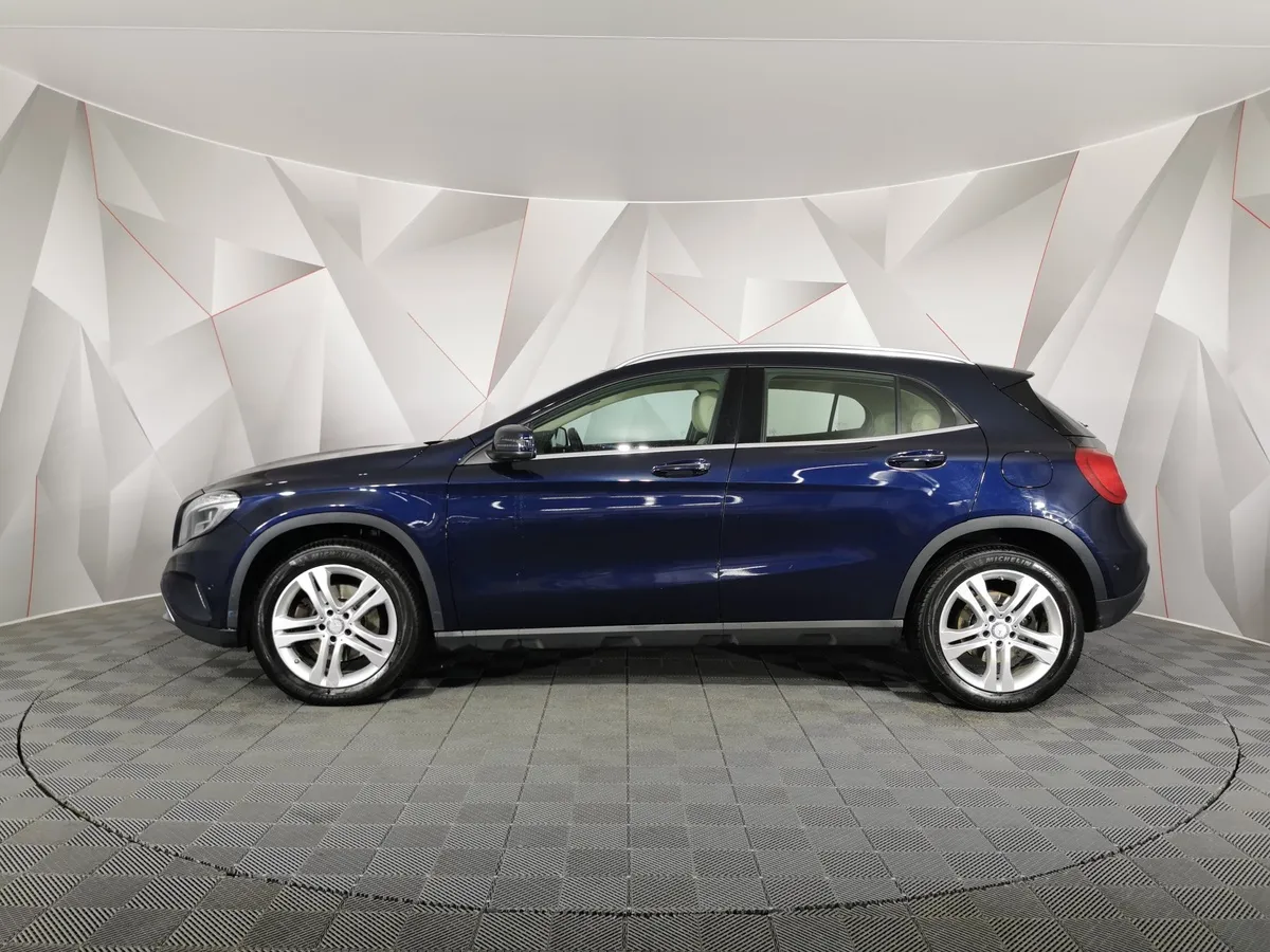 Mercedes-Benz GLA 250 7G-DCT 4MATIC (211 л.с.) Особая серия Синий в АВИЛОН. Слайд №5