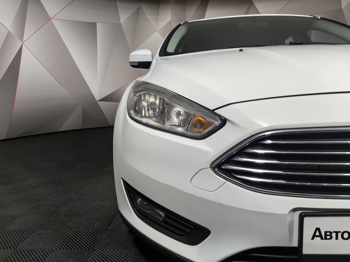 Ford Focus 1.6 Ti-VCT PowerShift (105 л.с.) Trend Белый в АВИЛОН. Слайд №10