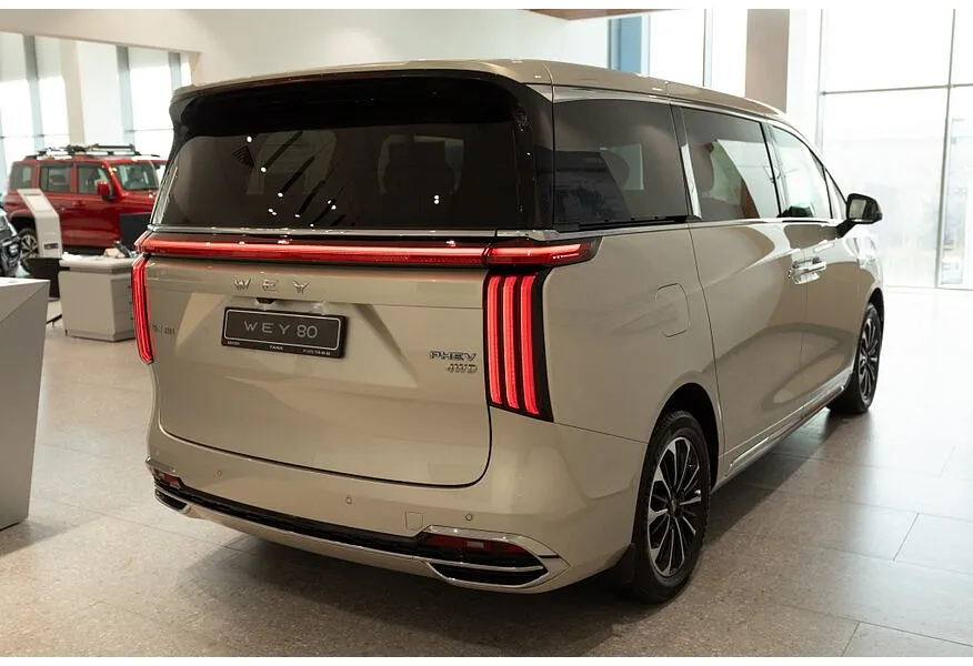 WEY 80 1.5T PHEV AT 4WD (487 л.с.) Premium Золотой в АВИЛОН. Слайд №5