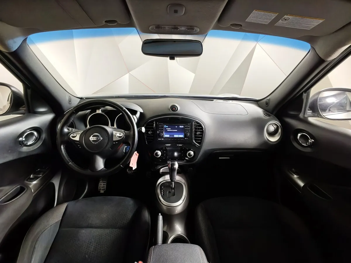 Nissan Juke 1.6 turbo CVT AWD (190 л.с.) Серебристый в АВИЛОН. Слайд №11
