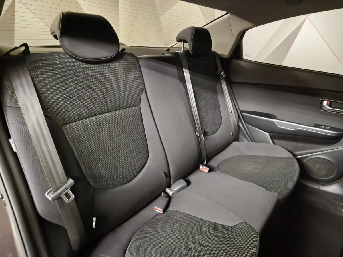 Kia Rio 1.6 AT (123 л.с.) Prestige Коричневый в АВИЛОН. Слайд №14