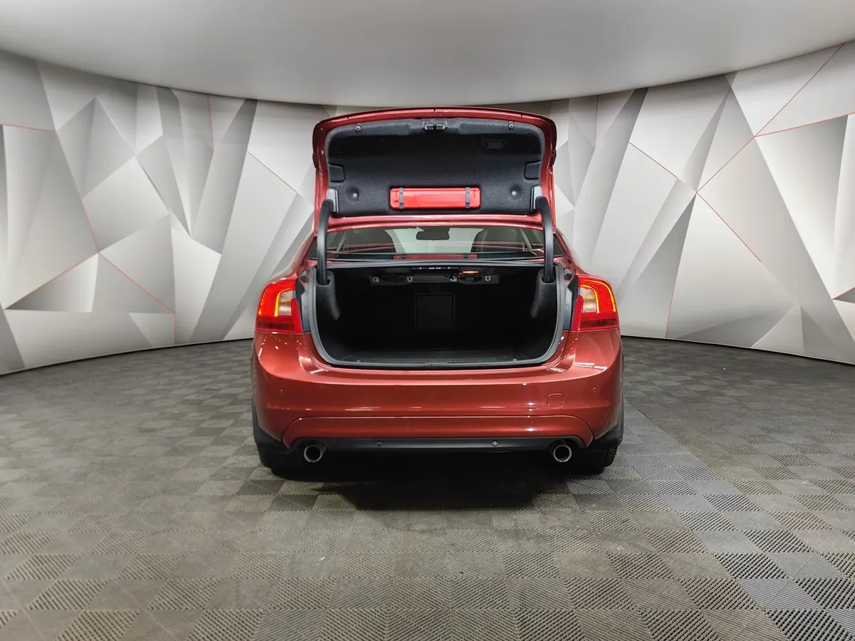 Volvo S60 2.0 T4 AT (180 л.с.) Summum Красный в АВИЛОН. Слайд №12
