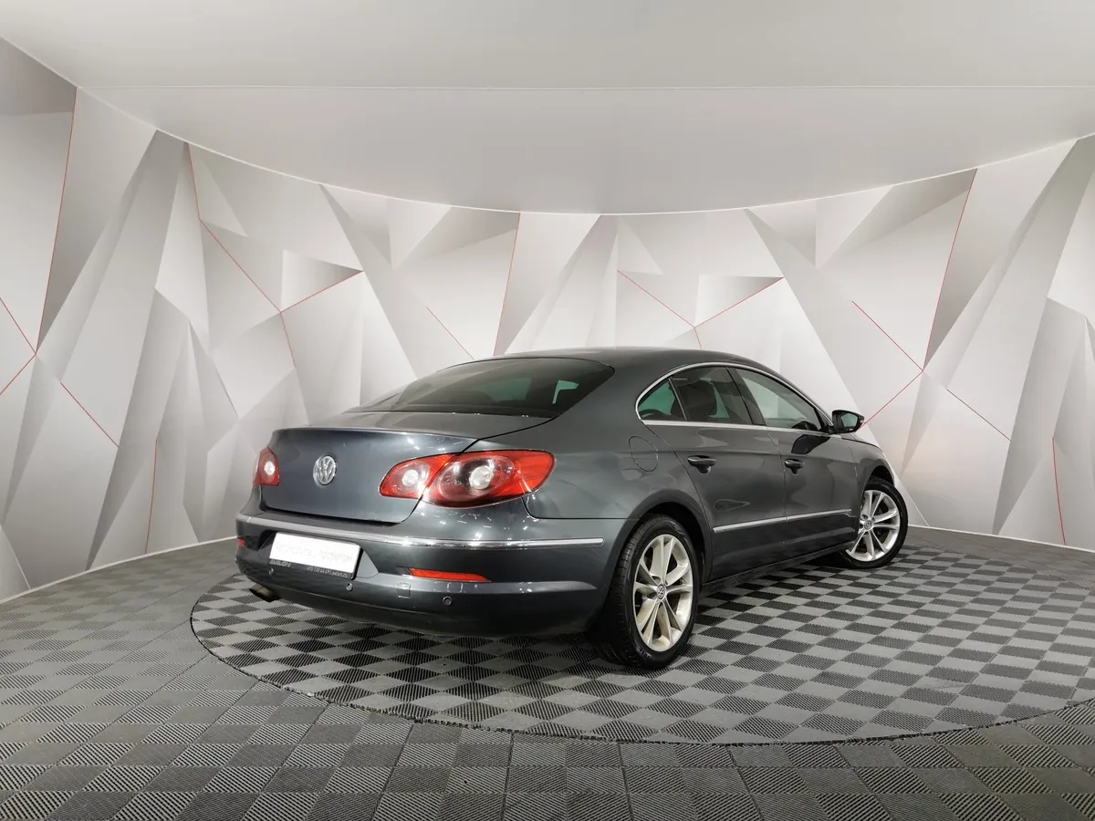 Volkswagen Passat CC 1.8 TSI DSG (152 л.с.) Серый в АВИЛОН. Слайд №2