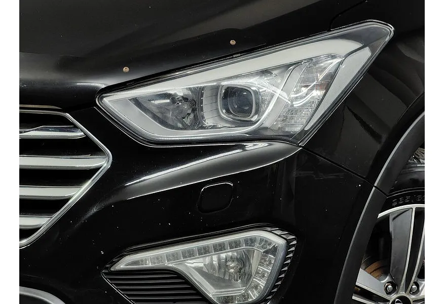 Hyundai Santa Fe 3.0 AT 4WD (249 л.с.) High-Tech Черный в АВИЛОН. Слайд №10