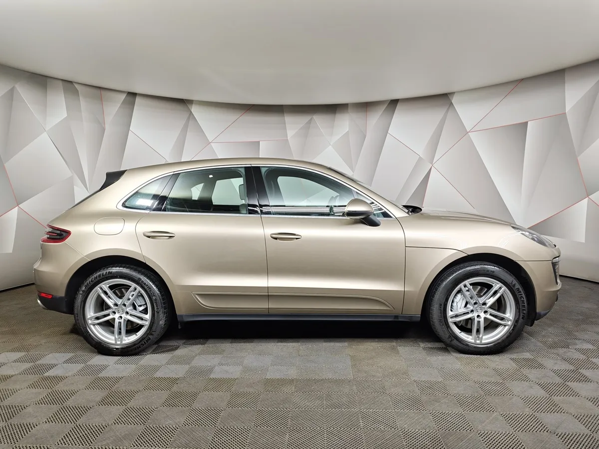Porsche Macan S 3.0 PDK AWD (340 л.с.) Коричневый в АВИЛОН. Слайд №6