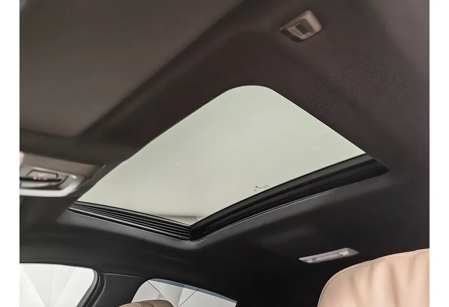 BMW X6 M50d Servotronic (381 л.с.) M Sport Белый в АВИЛОН. Слайд №16