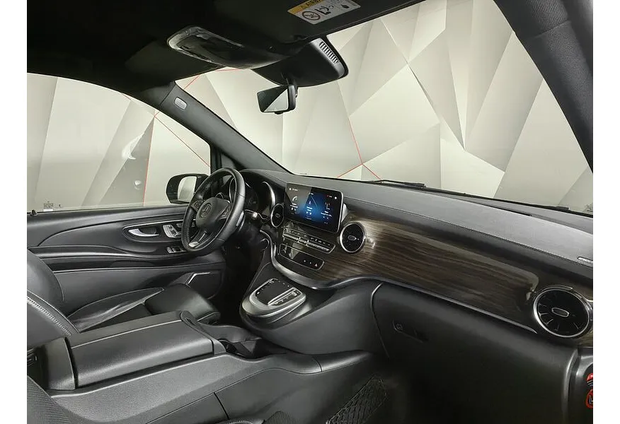 Mercedes-Benz V-Класс V 300 L3 4Motion 9G-Tronic (239 л.с.) Черный в АВИЛОН. Слайд №12
