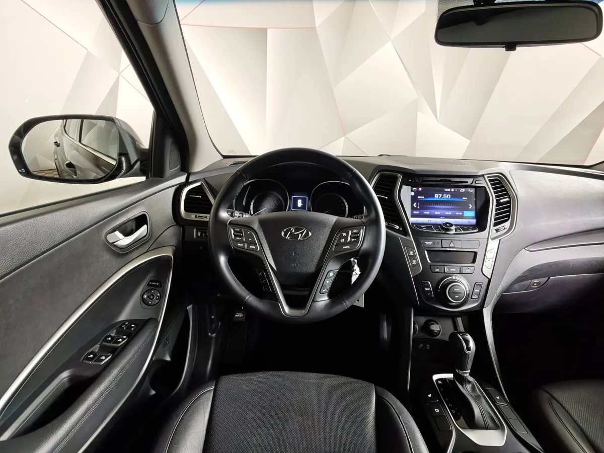 Hyundai Santa Fe 2.2 CRDI AT AWD (200 л.с.) Comfort Черный в АВИЛОН. Слайд №20