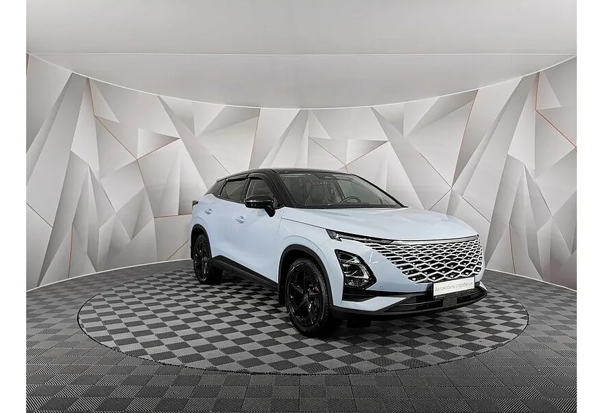 Omoda C5 1.5T CVT (147 л.с.) Ultimate (двухцветный, красные элементы экстерьера) Синий в АВИЛОН. Слайд №3