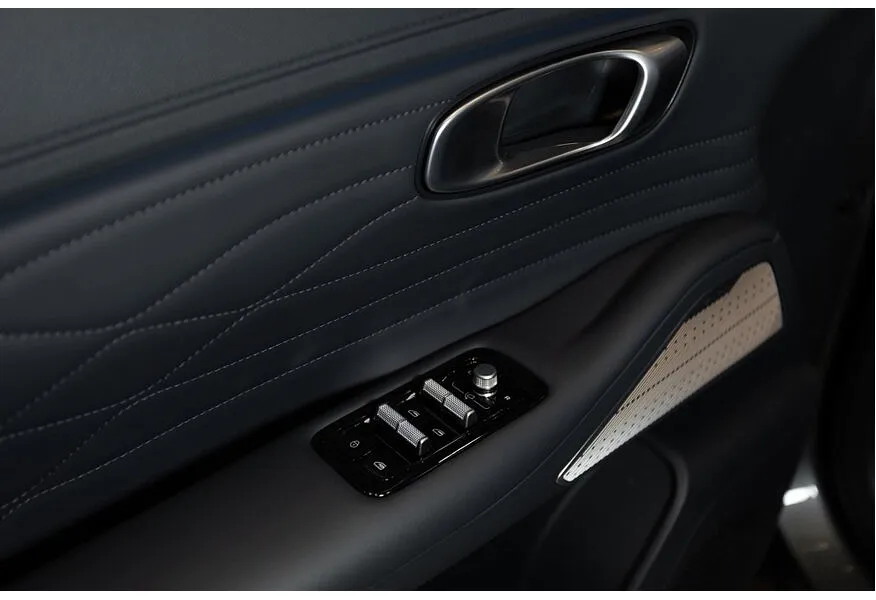 Geely EX5 EM-i 1.5 PHEV DHT FWD (218 л.с.) Max Синий в АВИЛОН. Слайд №17