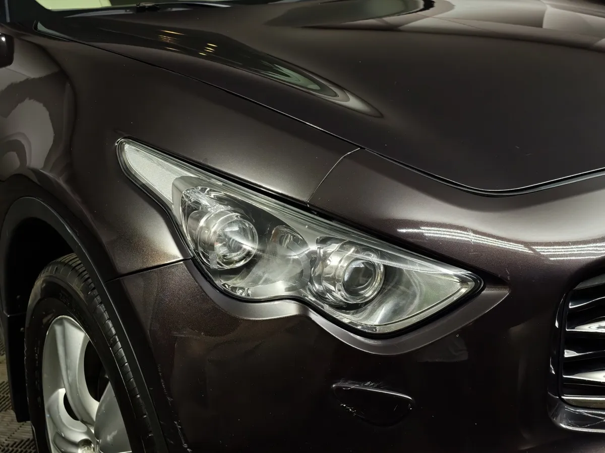 Infiniti FX-Series FX37 AT AWD (333 л.с.) Elegance Коричневый в АВИЛОН. Слайд №10
