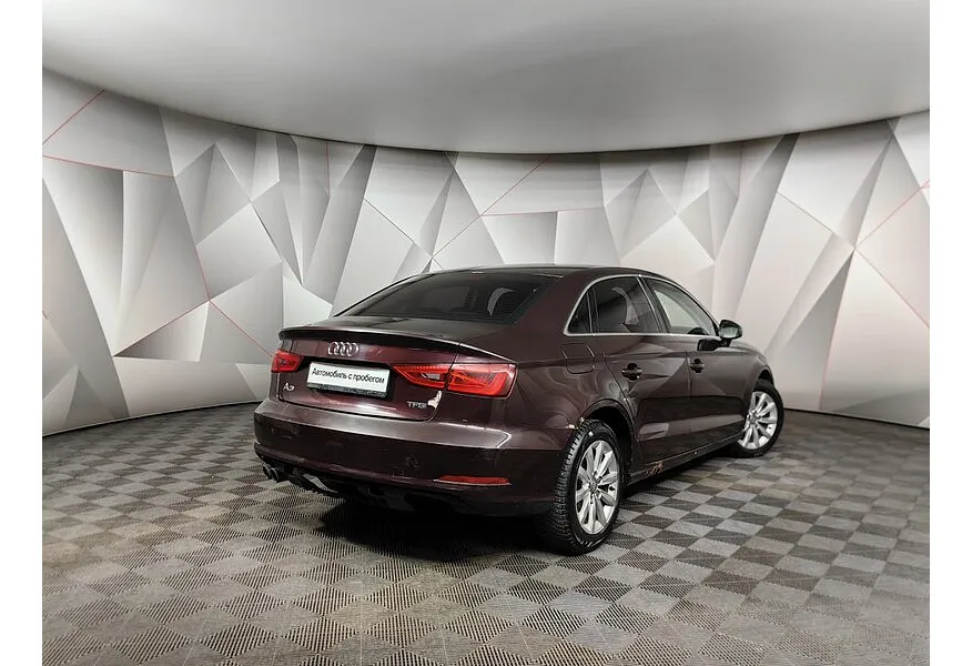 Audi A3 1.4 TFSI S tronic (125 л.с.) Ambition Красный в АВИЛОН. Слайд №2