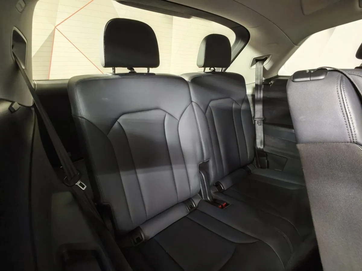Audi Q7 3.0 TFSI Tiptronic quattro (333 л.с.) Белый в АВИЛОН. Слайд №24