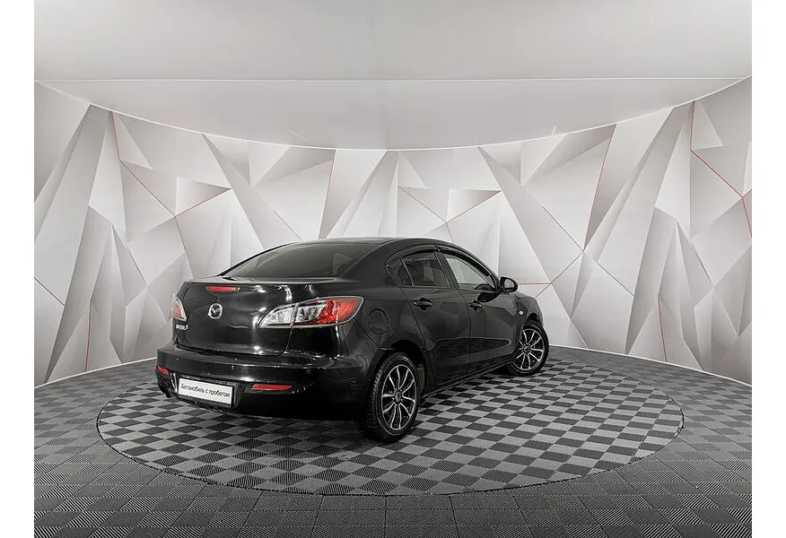 Mazda 3 1.6 AT (105 л.с.) Черный в АВИЛОН. Слайд №2