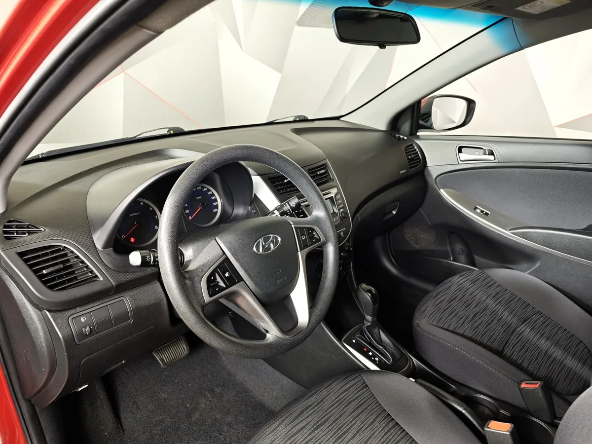 Hyundai Solaris 1.6 AT (123 л.с.) Comfort Красный в АВИЛОН. Слайд №18