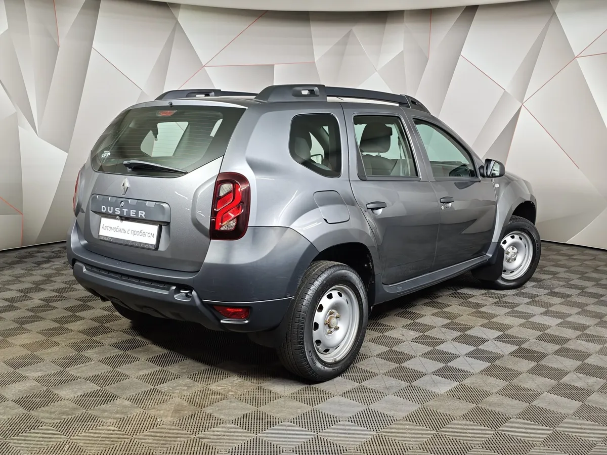 Renault Duster 1.6 MT (114 л.с.) Серый в АВИЛОН. Слайд №2