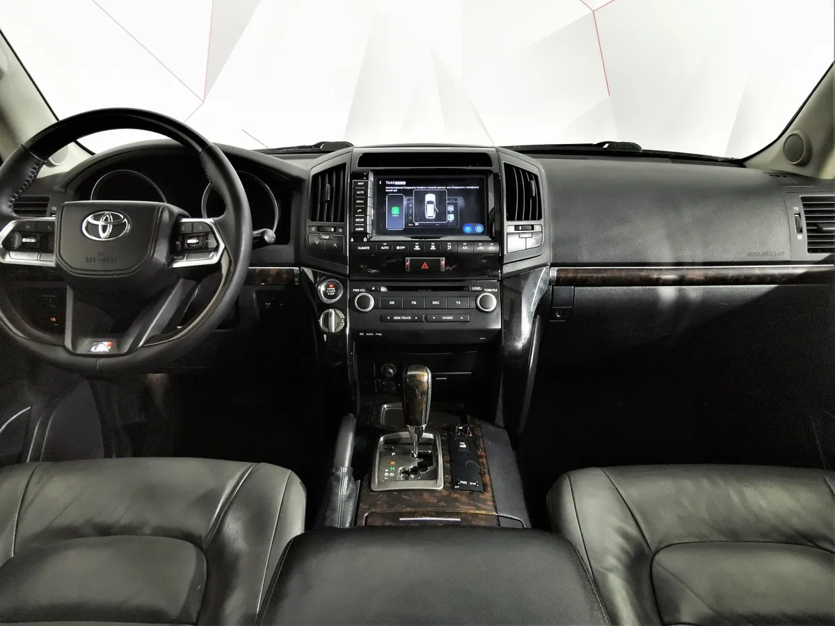 Toyota Land Cruiser 4.5 Twin-Turbo D AT 4WD (5 мест) (235 л.с.) Престиж Черный в АВИЛОН. Слайд №13