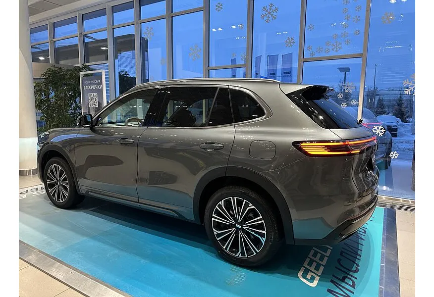 Geely EX5 EM-i 1.5 PHEV DHT FWD (218 л.с.) Max Серый в АВИЛОН. Слайд №5
