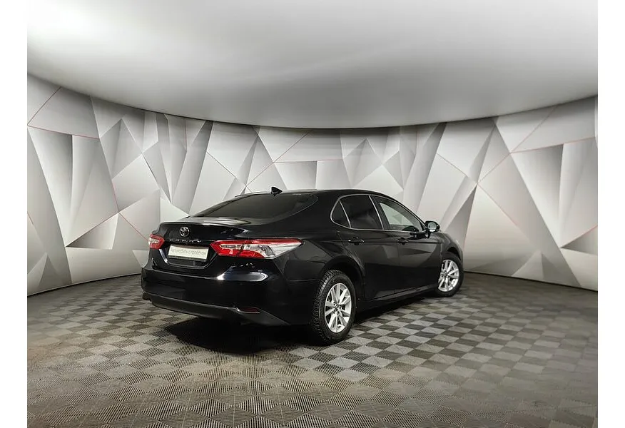 Toyota Camry 2.0 AT (150 л.с.) Черный в АВИЛОН. Слайд №2