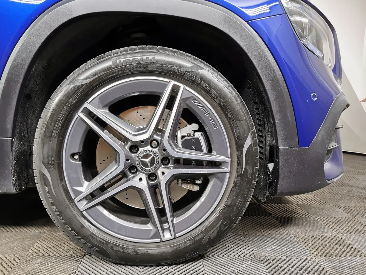 Mercedes-Benz GLB 250 8G-DCT 4MATIC (224 л.с.) Sport Синий в АВИЛОН. Слайд №9