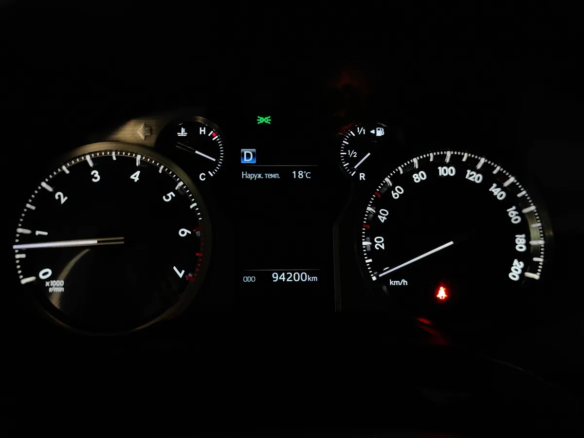 Toyota Land Cruiser Prado 4.0 AT AWD (249 л.с.) Черный в АВИЛОН. Слайд №18