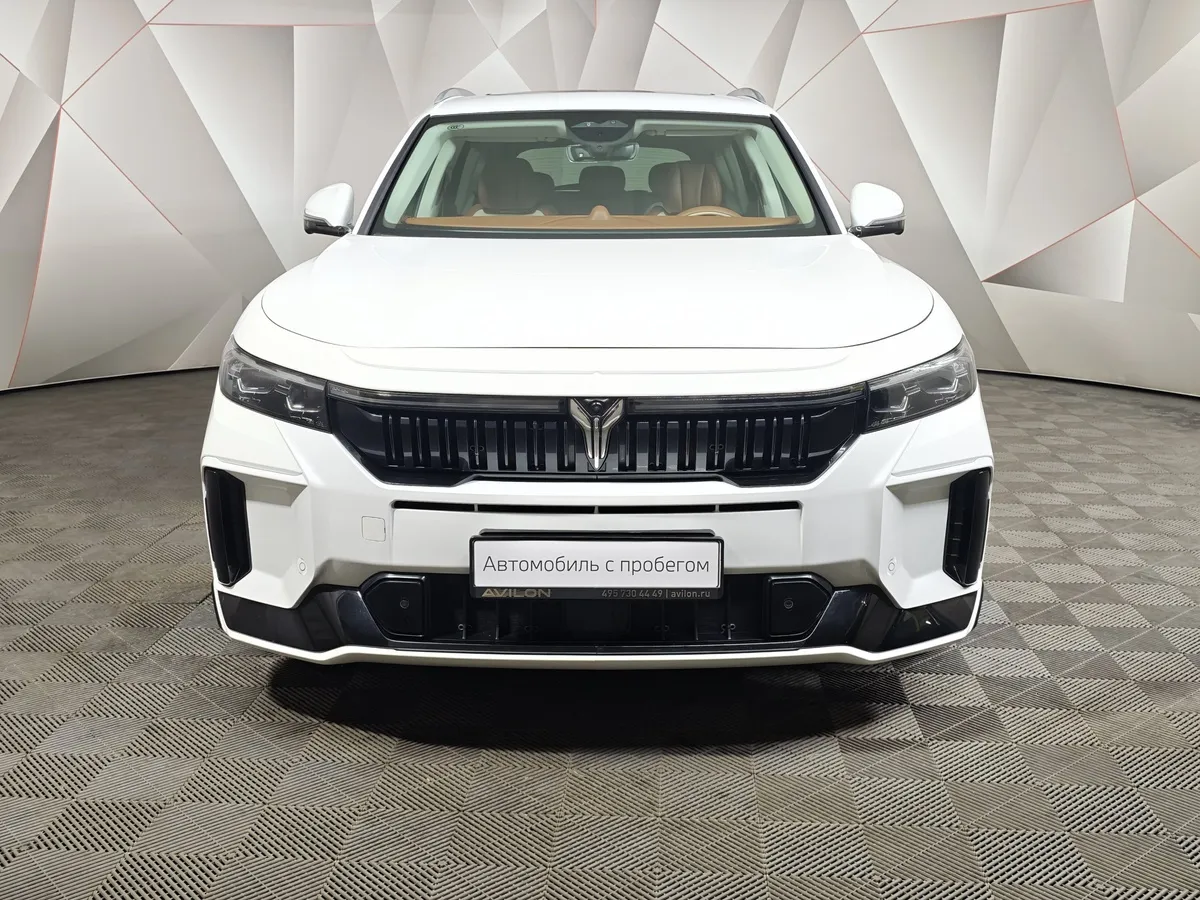 Voyah Free EVR 1.5 AT AWD (489 л.с.) Белый в АВИЛОН. Слайд №7