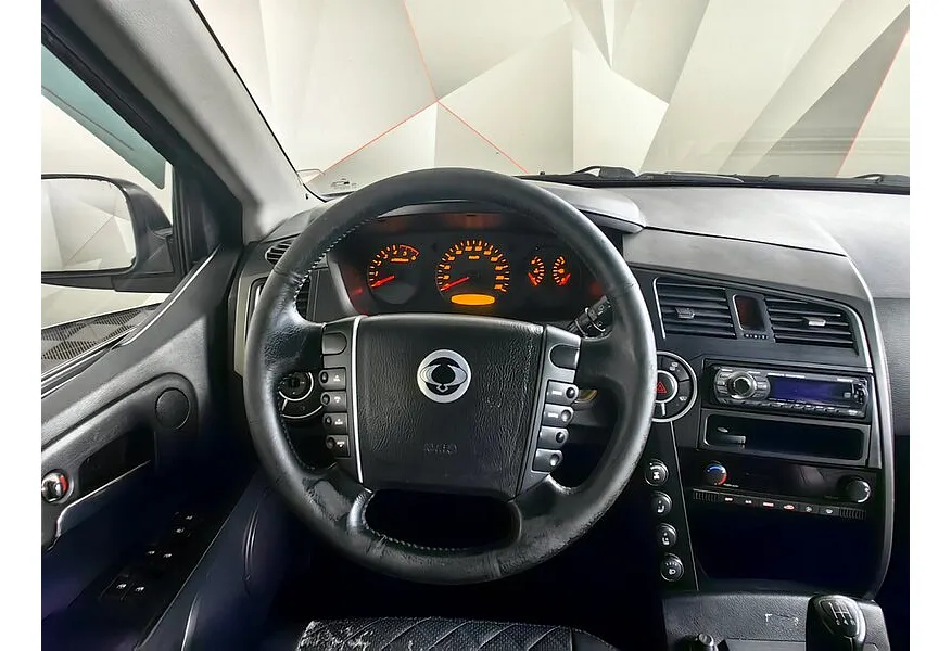 АВИЛОН - SsangYong Kyron 2.0 Xdi MT 4WD (141 л.с.) Original Черный - slide 11