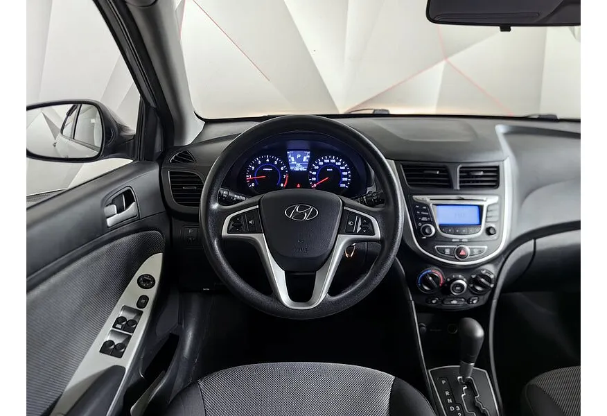 Hyundai Solaris 1.6 AT (123 л.с.) Active Серебристый в АВИЛОН. Слайд №20