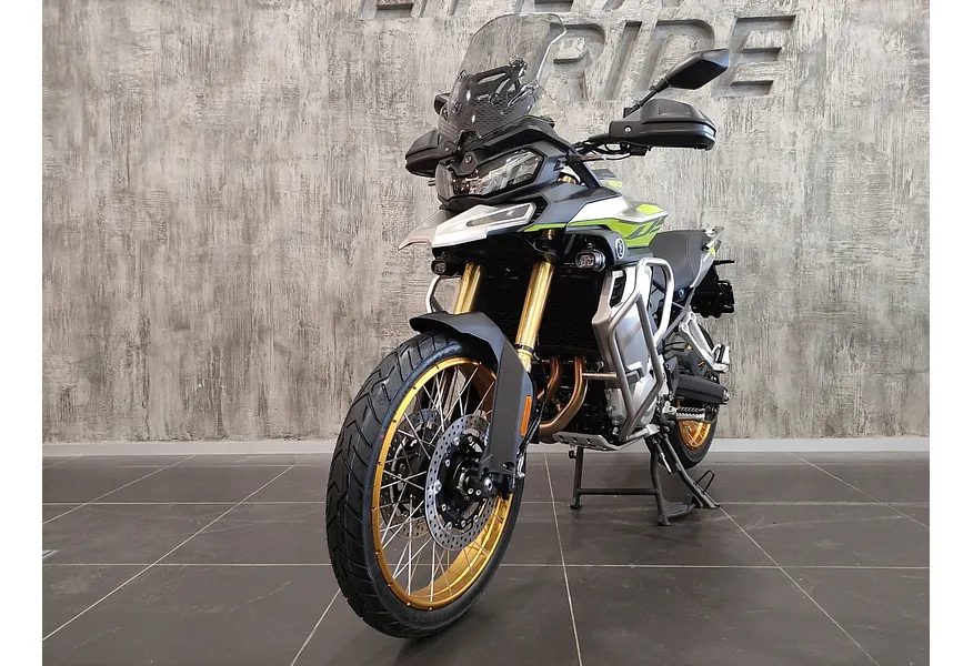 АВИЛОН - VOGE DS900X 895 см³ (96 л.с.) (96) Зеленый - slide 9081289