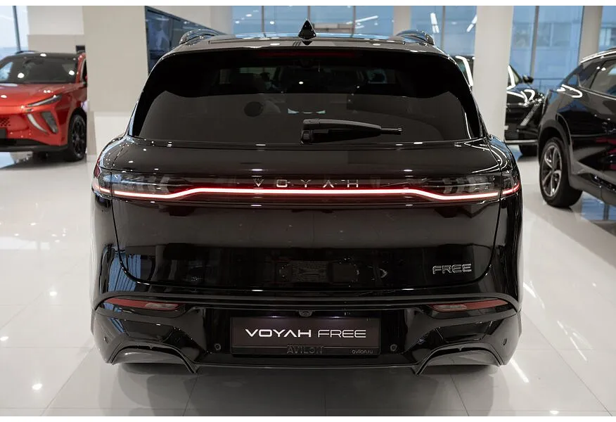 Voyah Free EVR 1.5 AT AWD (510 л.с.) Sport + Черный в АВИЛОН. Слайд №5
